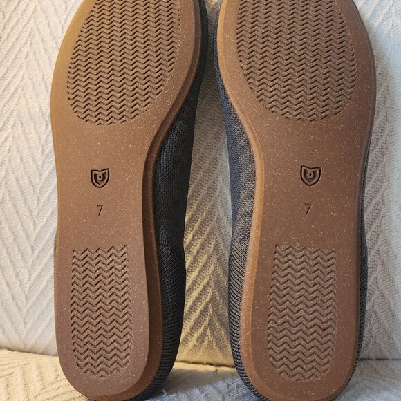 Rothy’s The Flat, Pebble Grey 7 (NIB, RETIRED COLOR) - Picture 6 of 11